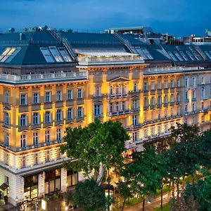 Hotel Grand, Vienne